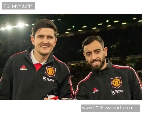 罗马诺罕见长文力挺马奎尔鼓励他勇敢追梦不惧世人指责