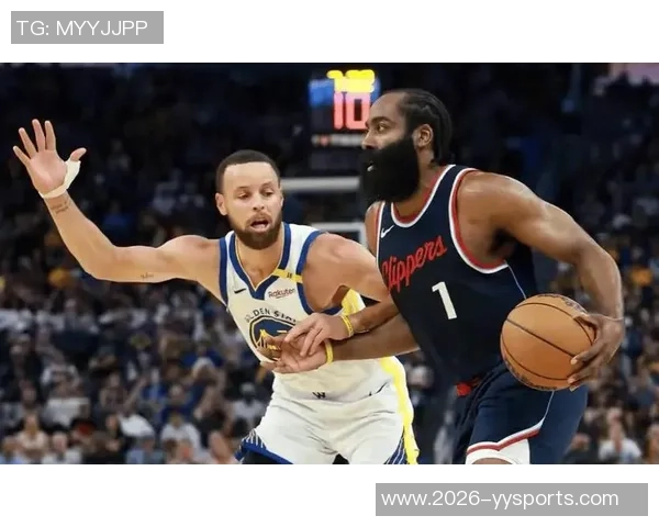 哈登分享职业生涯的坚持与挑战：与詹姆斯杜兰特库里同台竞技的艰辛